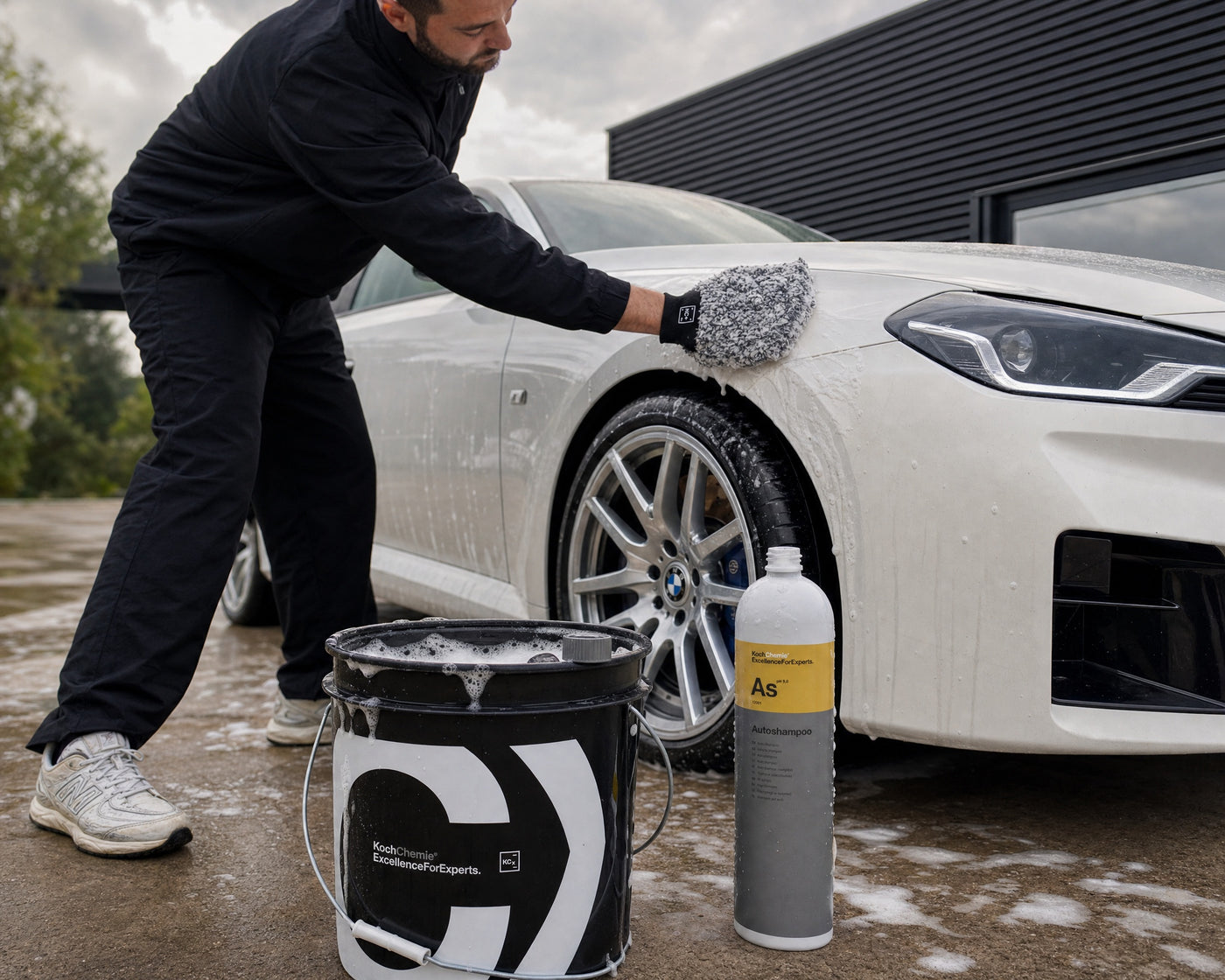Detailing1 Hero: Autoshampoo — Lack waschen ohne Swirls (Desktop)