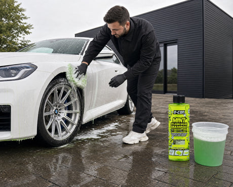 Detailing1 Hero: Autowäsche — Lack waschen ohne Swirls (Desktop)